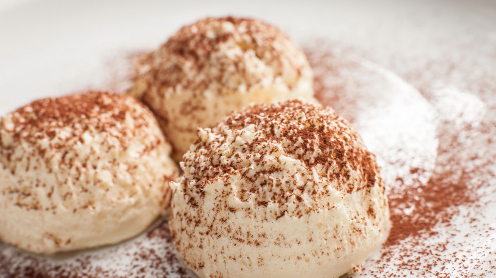 Dolce fatto in casa della cucina I Comelli